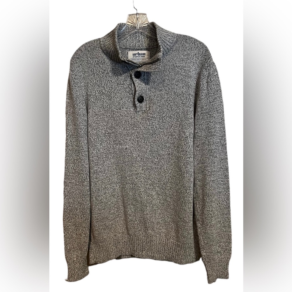 Urban Pipeline, marbled gray sweater, Size Large